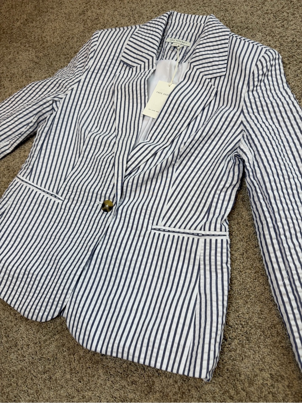 NWT Free Assembly Seersucker Blazer | Small Blue & White Striped Coastal Classic - Picture 6 of 9